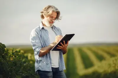Mobile apps for field teams